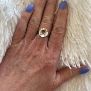 Ring not real diamond, faux, See photos for measurements size 6